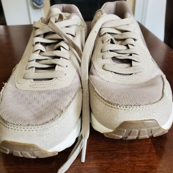 Nike Taupe and White Sneakers - Picture 7 of 16